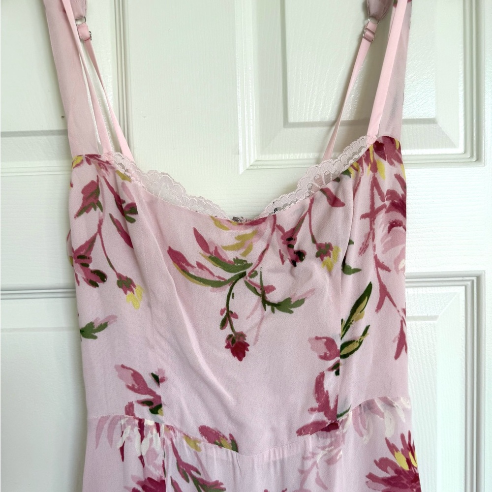 Reformation Irisa Maxi Dress Floral Pink Enchanting Chrysanthemum Floral Pink 6 - Picture 9 of 12
